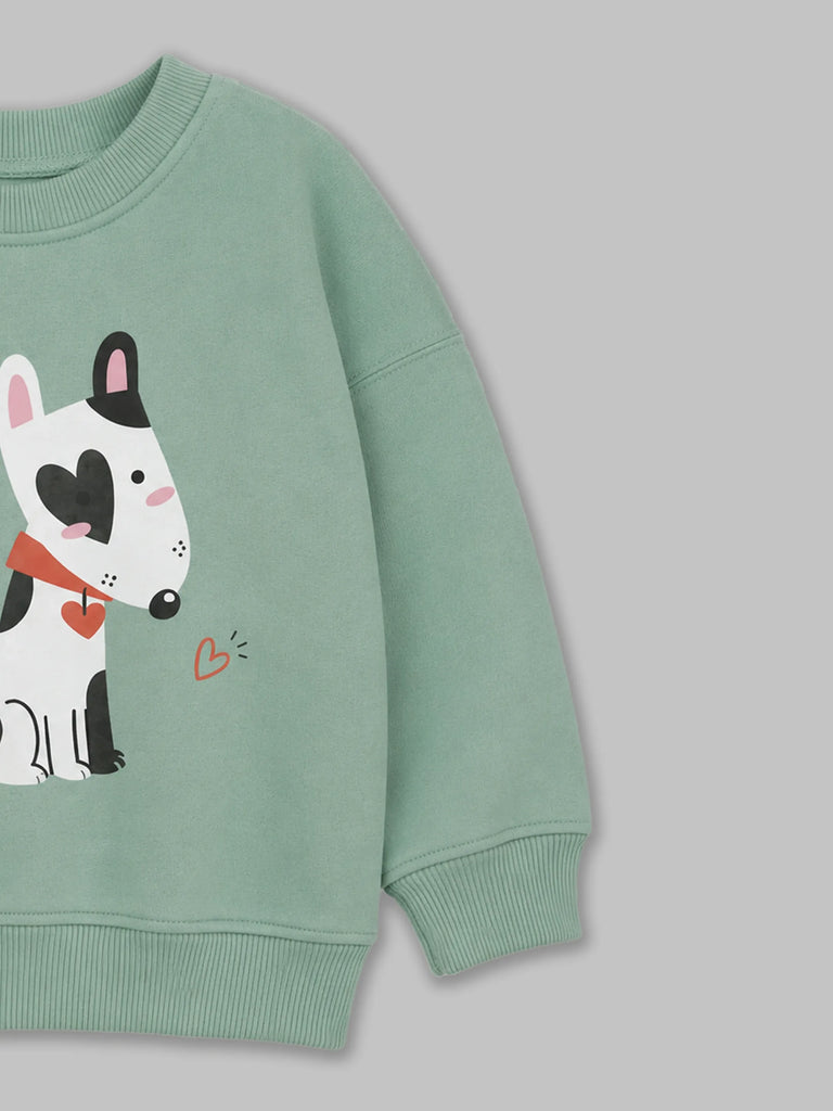 Unisex Green Sweatshirt – Cute Cow Print Full-Sleeve Sweatshirt