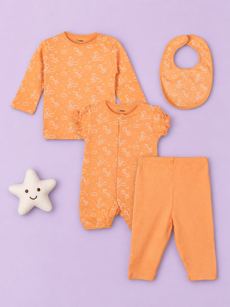 Organic Cotton Baby Gift Set – Giraffe Print T-Shirt, Pyjama, Half Romper & Bib for 0–18 Months (4 Piece Set)