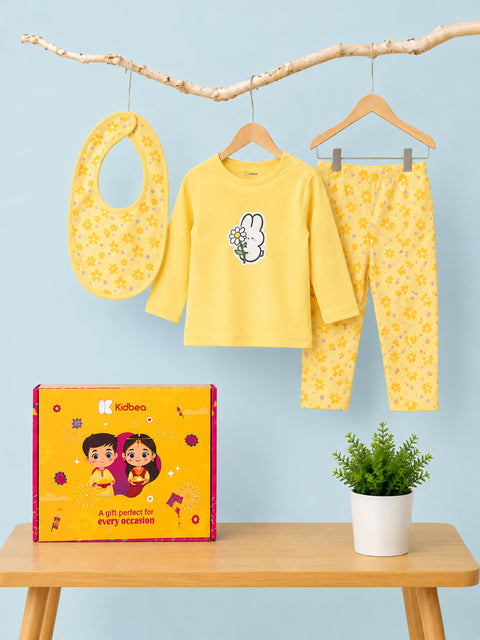 Organic Cotton Baby Clothing Set – Soft Breathable Flower Print T-Shirt, Pyjama & Bib Set