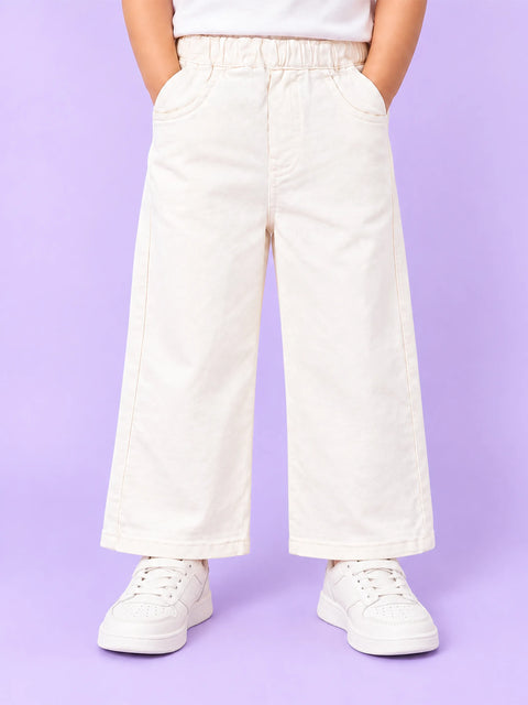 Unisex Denim Jeans – Comfortable Wide-Leg Jeans with Pockets